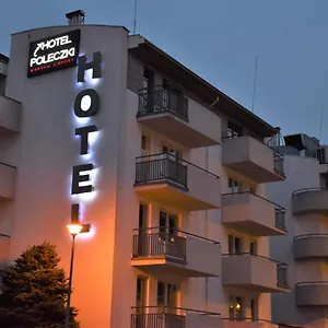 ホテル Poleczki Airport