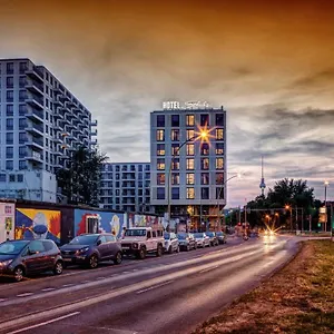 Hotell Schulz At The East Side Gallery