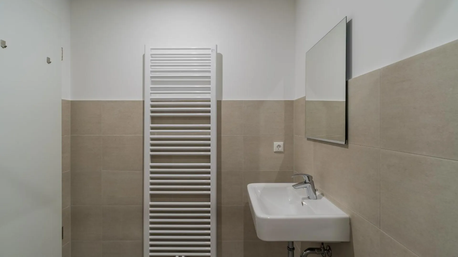 Nena Hostel Berlin Germany